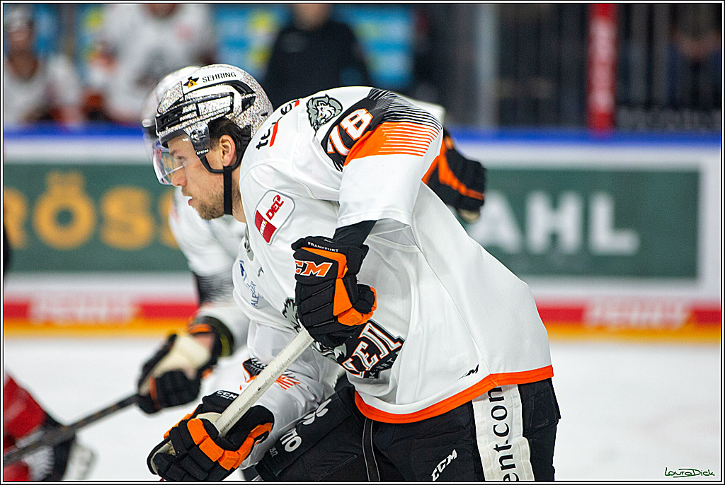 PENNY DEL; Koelner Haie- Loewen Frankfurt; Koeln, 18.12.2022